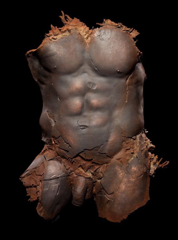 Alt image